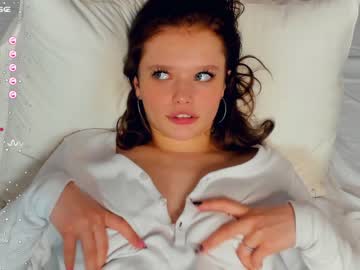 latina cam girl maisyporterson image #4194069