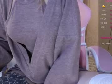 latina cam girl welcome2pleasureland image #3980482