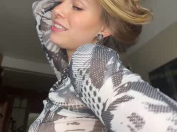 latina cam girl bush_mia image #2975213