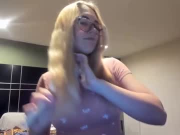 latina cam girl mariah95 image #234878
