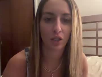 latina cam girl its_babyblu image #4043298
