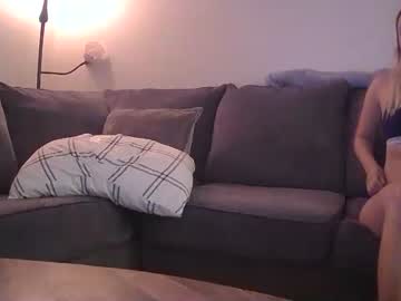latina cam girl varsitybaby000 image #1364140