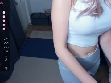 latina cam girl yasminaduncan image #4241180