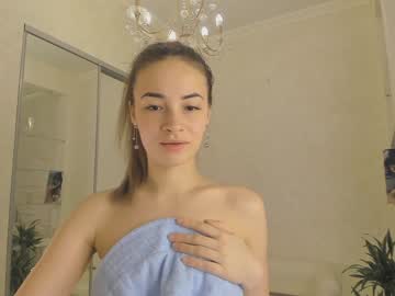 latina cam girl strawberry_donut image #233974