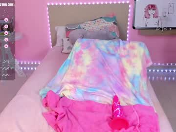 latina cam girl little_effy18 image #1603295