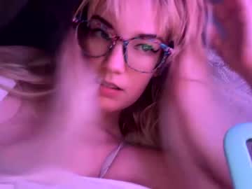 latina cam girl mariah95 image #3233345