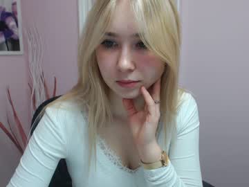 latina cam girl lila_page image #733089