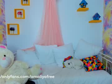 latina cam girl amelia__williams image #647885