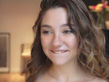 latina cam girl mia_elfie image #4508824