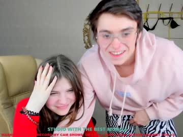 latina cam couple karolina_coy image #882116