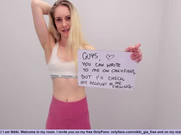 latina cam girl girl_i_am image #2555468