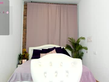 immature_eva latina cam