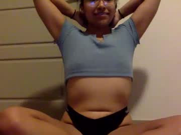 latina cam girl rleah832 image #4653252
