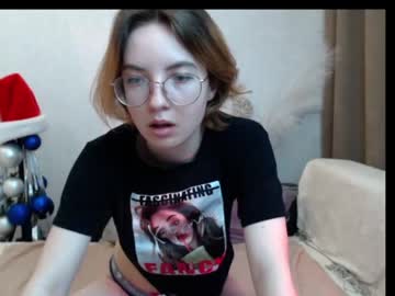 latina cam girl mary_klaus image #2410528