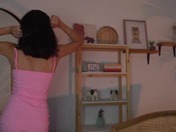 latina cam girl urcutelinda image #4412735