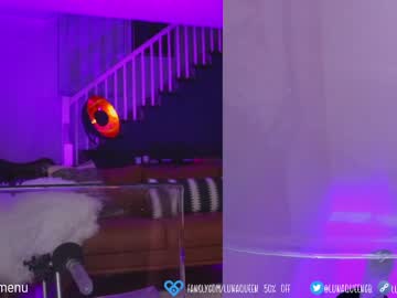 latina cam girl lunaqueeeen image #3435460