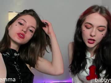latina cam girl yours_emma image #945427