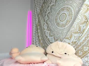 latina cam girl fit_american_girl image #2619871