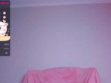 latina cam girl u_needed_me_ image #1875307