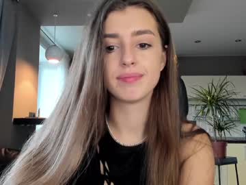 latina cam girl coy_amina_ image #1904625
