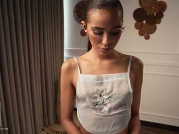 latina cam girl amnie_ image #3237430