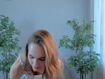 latina cam girl kellanflowers image #3513287