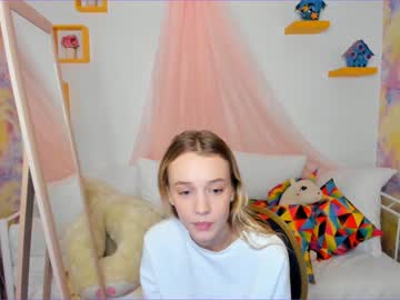 latina cam girl xoanetta image #423175