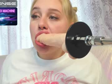 latina cam girl miraclark1 image #1162861