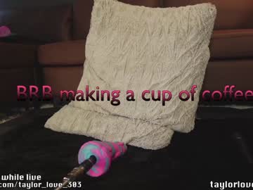 latina cam girl taylor_love_303 image #2744770