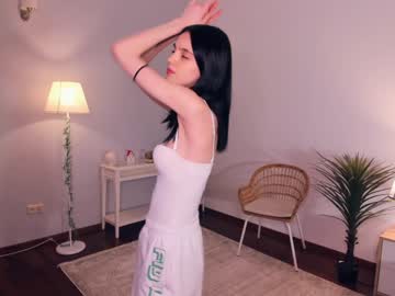 latina cam girl mariamhailey image #4204005