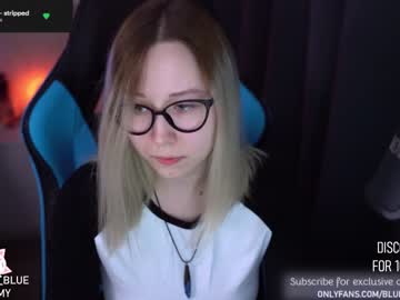 latina cam girl blue_mooncat image #478597