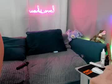 latina cam girl l0ve_sh0w image #3428565