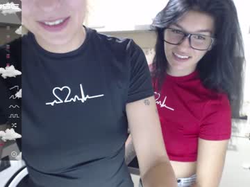 latina cam couple maya_and_guests image #1565923