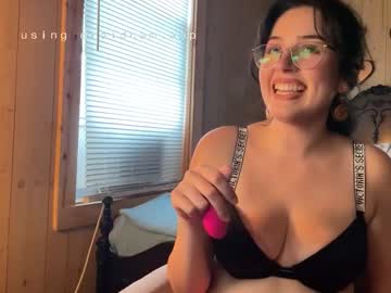 ariasilvermoon latina cam
