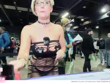 latina cam girl champagnefun image #2795397