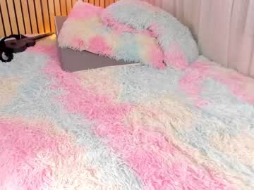 latina cam girl little_effy18 image #4483463