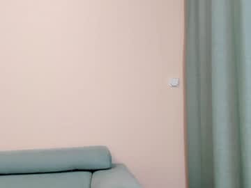latina cam girl elaanna image #3169092