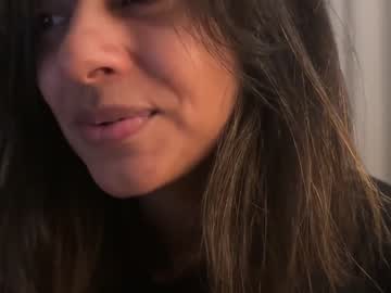 latina cam girl mayahepburn image #4329132