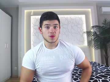 latina cam man arilas_ image #102074
