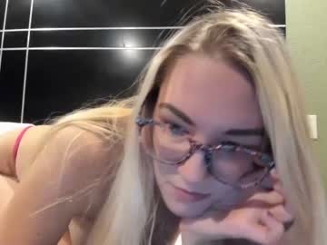 latina cam girl mariah95 image #292323