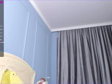 latina cam girl nao_mi_ image #2271620
