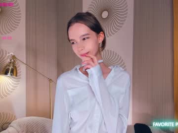 latina cam girl happiness_call image #3018447
