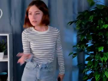 latina cam girl oliviahurleye image #3968140