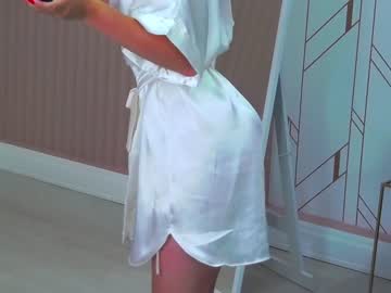 latina cam girl nelliecross image #1525567