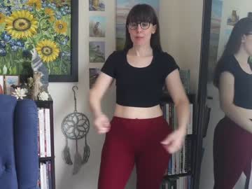 latina cam girl ellynaomi image #4203561
