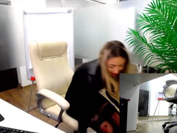 latina cam girl babesgowild image #2125359