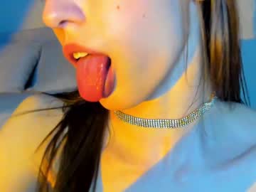 latina cam girl _meganmeow_ image #1124097