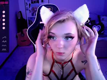 latina cam girl _b_a_n_s_h_e_e_ image #2981193