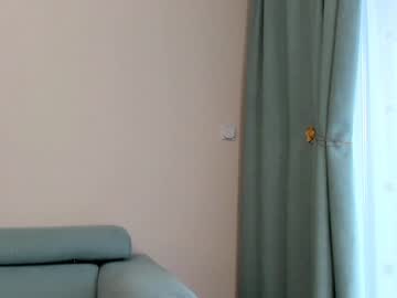 latina cam girl elaanna image #3705291