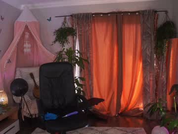 latina cam girl juicyandthepussyblvd image #2549856